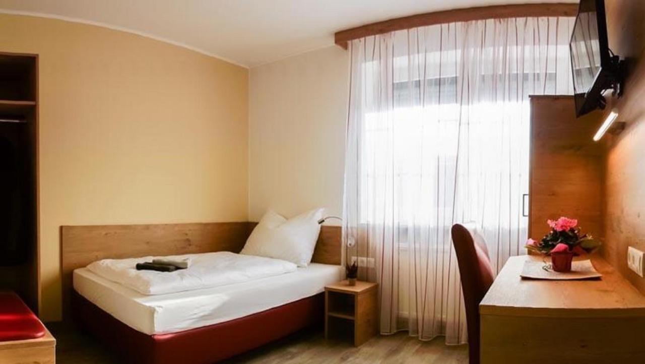 Bauers Gaestehaus Obersiebenbrunn Zewnętrze zdjęcie