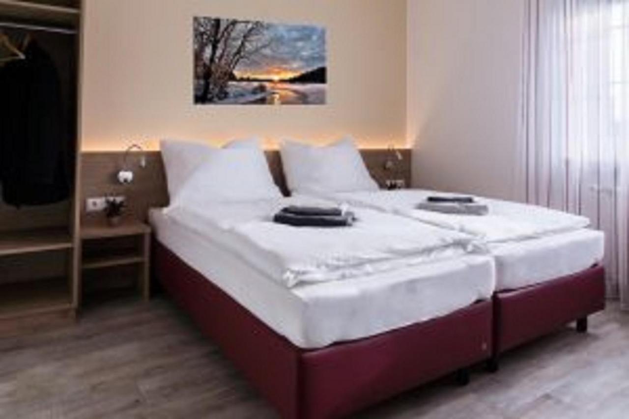 Bauers Gaestehaus Obersiebenbrunn Zewnętrze zdjęcie